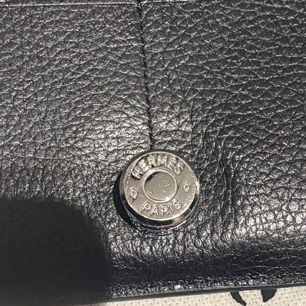 Hermes Black Pebbled Leather Clutch Wallet - Picture 6 of 8